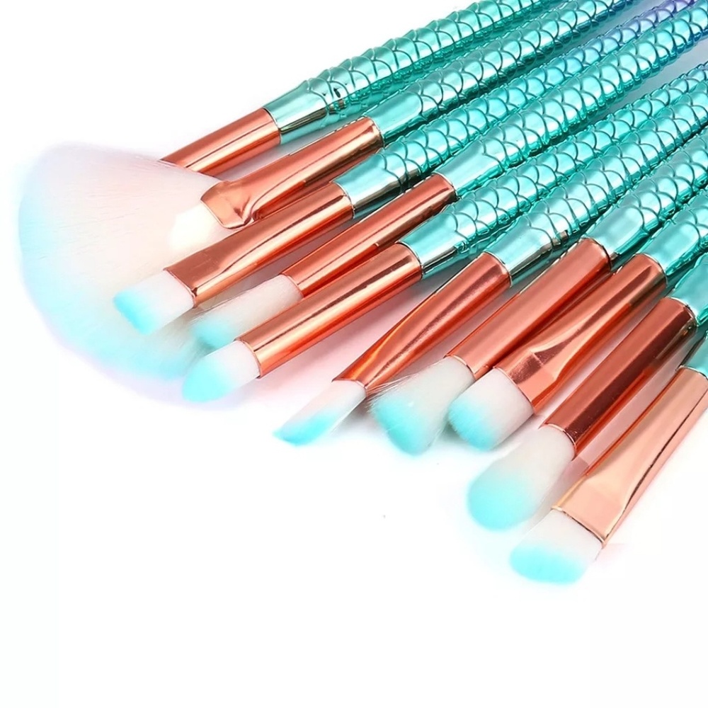 Makeup brushes - Picture 2 of 5